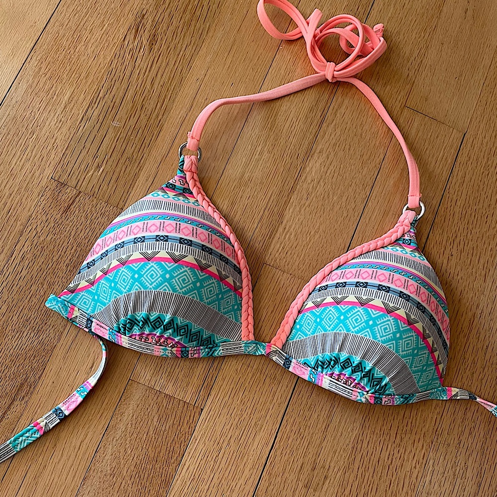 Padded triangle string bikini top